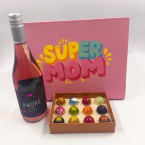 ΣΥΝΘΕΣΗ ΓΙΟΡΤΗ ΤΗΣ ΜΗΤΕΡΑΣ 8